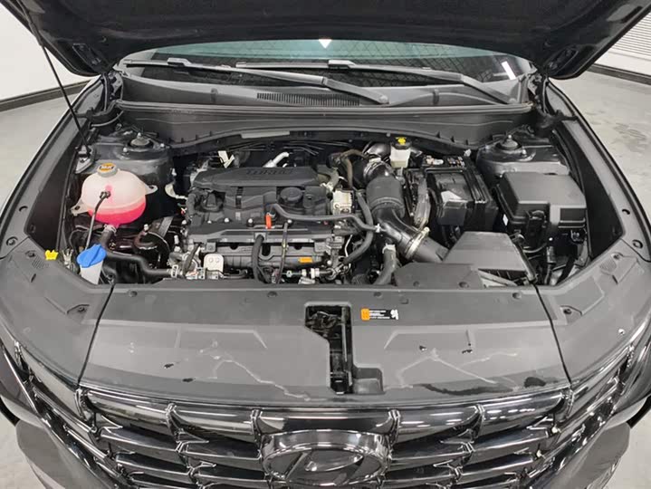 Фото 10 - Hyundai Tucson L