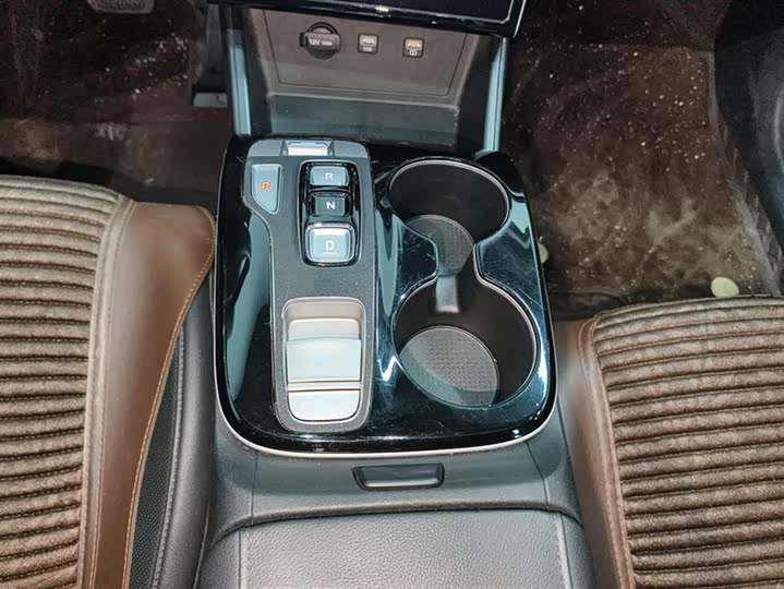 Фото 16 - Hyundai Tucson L