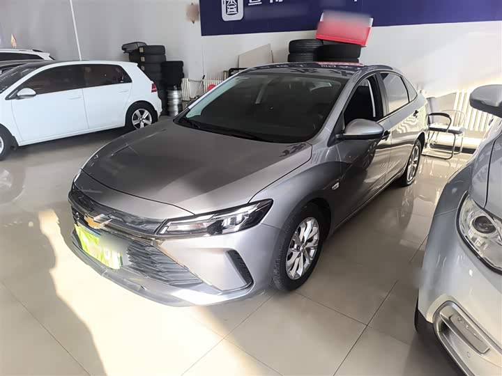 Фото 1 - Chevrolet Monza