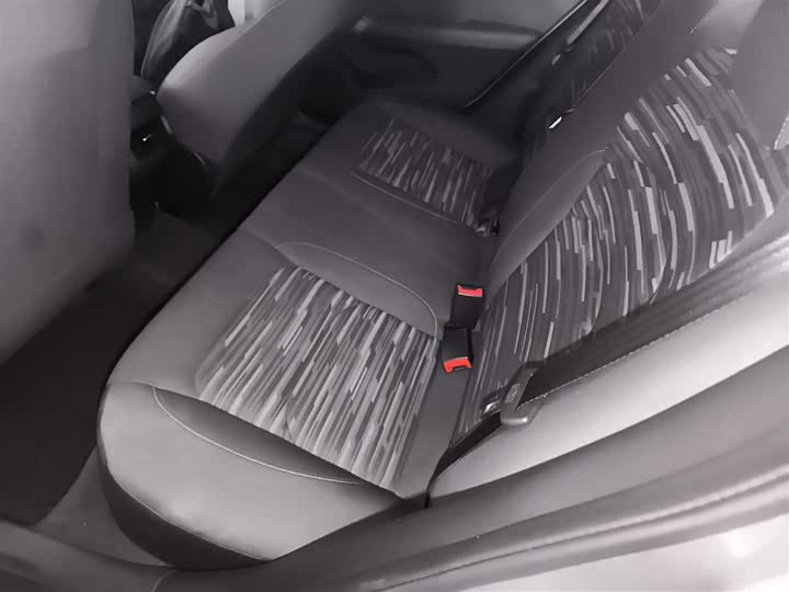 Фото 17 - Chevrolet Monza