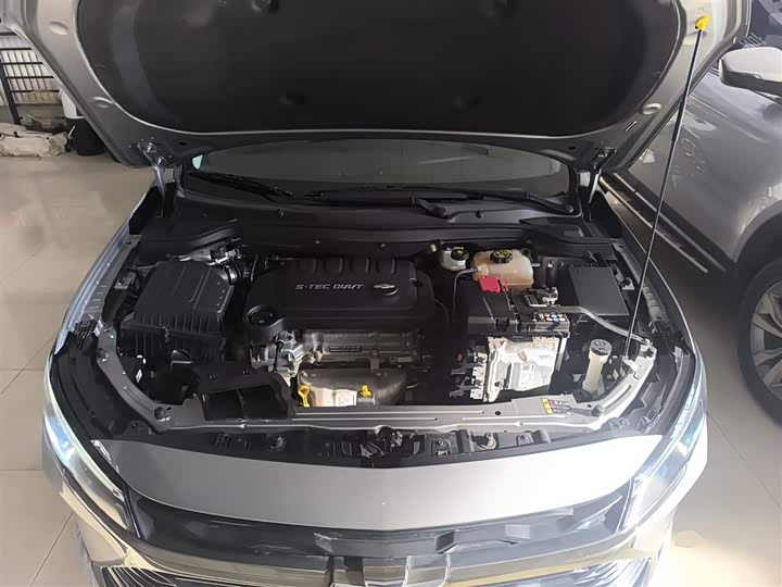 Фото 20 - Chevrolet Monza