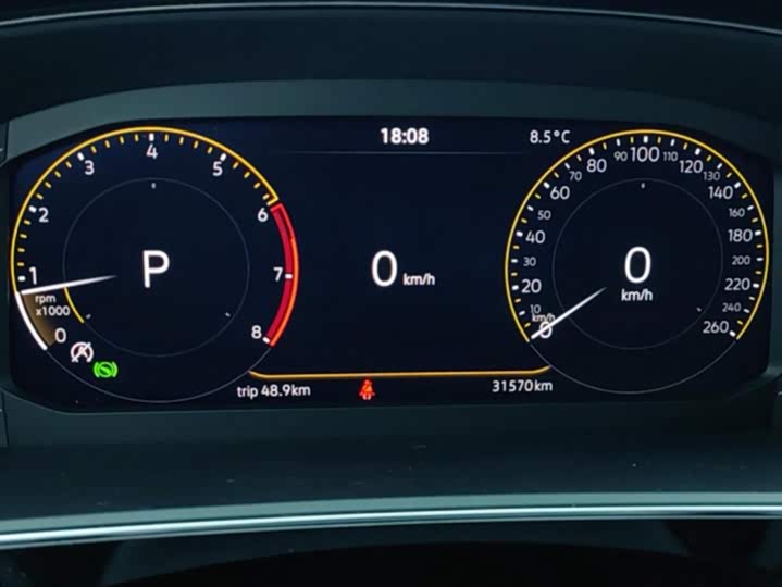 Фото 14 - Volkswagen Passat