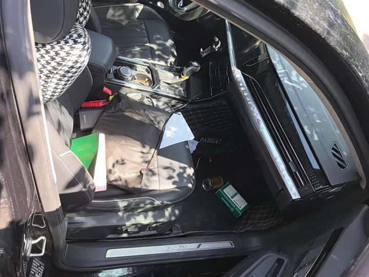 Фото 8 - Volkswagen Passat