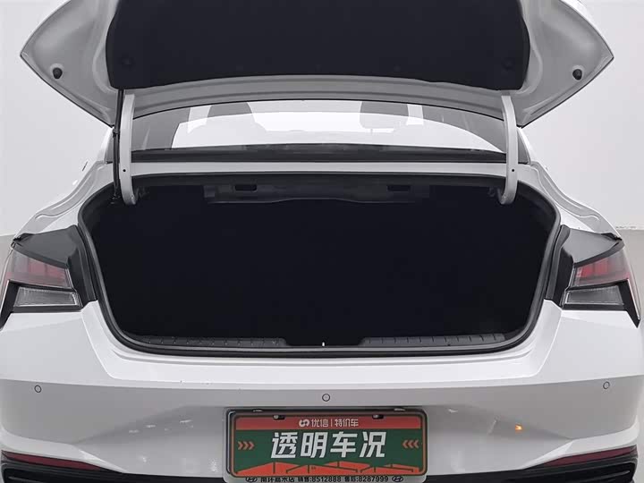 Фото 16 - Hyundai Elantra N line