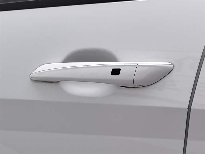 Фото 18 - Hyundai Elantra N line