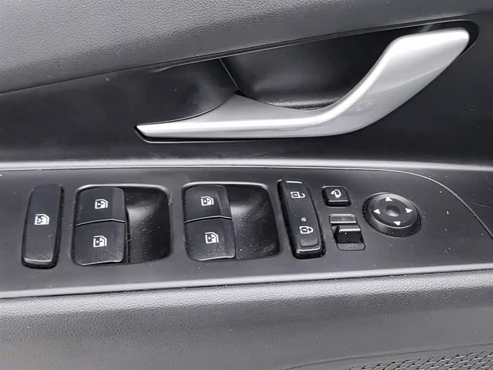 Фото 9 - Hyundai Elantra N line