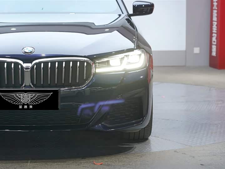 Фото 4 - BMW 5 Series