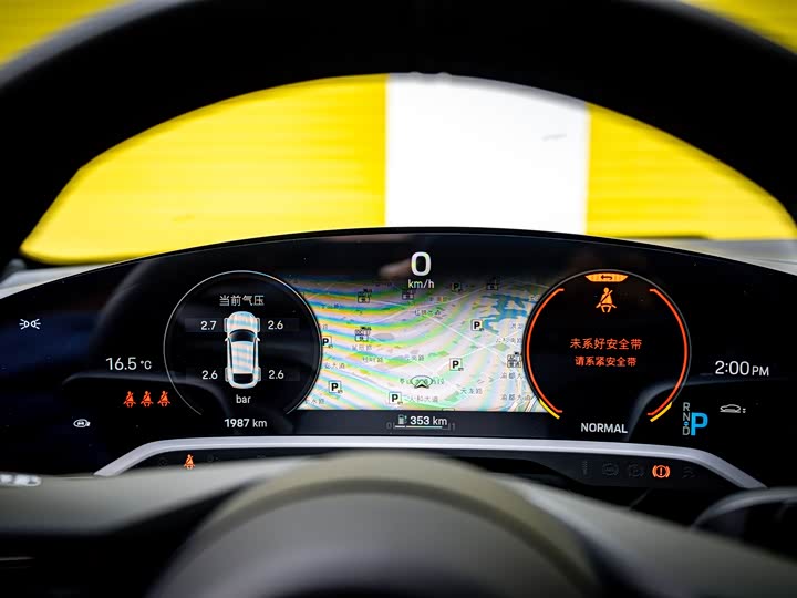 Фото 12 - Porsche Taycan