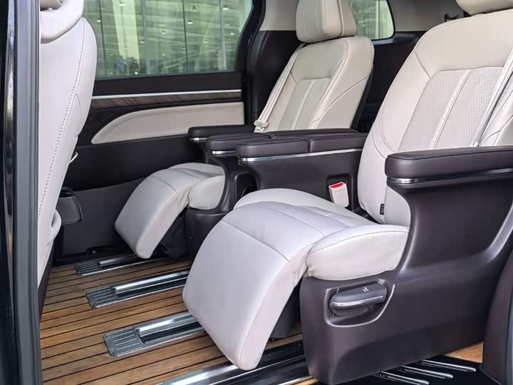 Фото 15 - GAC Trumpchi M8