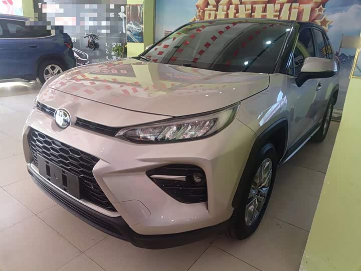 Фото 1 - Toyota Wildlander