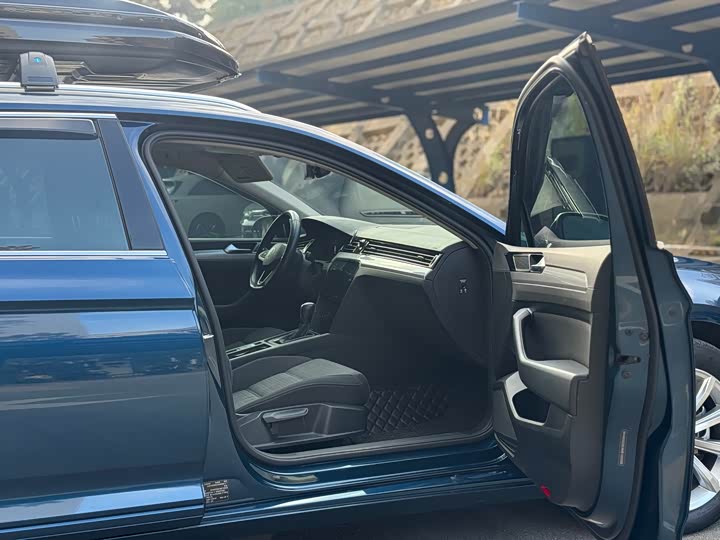 Фото 5 - Volkswagen Passat Variant