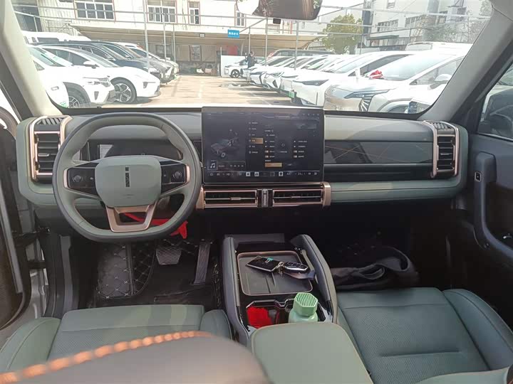 Фото 10 - Chery iCar 03