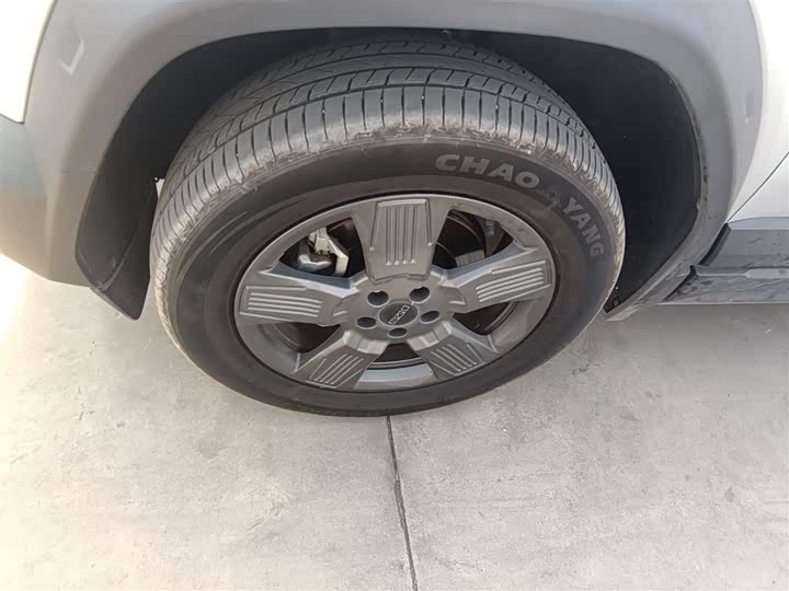 Фото 23 - Chery iCar 03