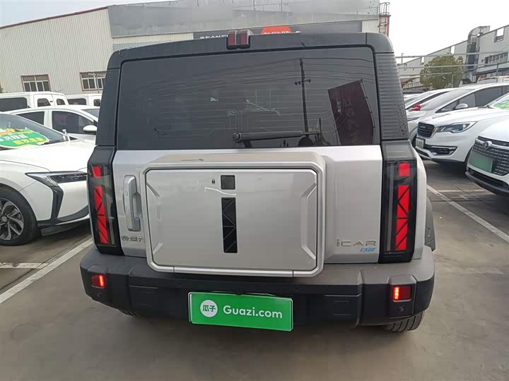 Фото 6 - Chery iCar 03