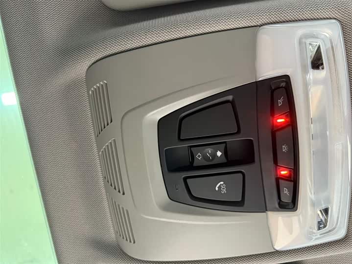 Фото 14 - BMW X1