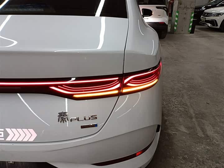 Фото 8 - BYD Qin Plus