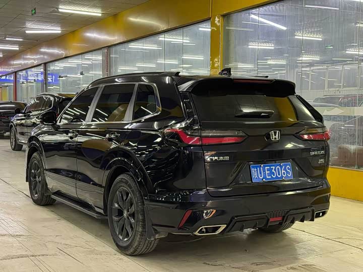 Фото 7 - Honda Breeze