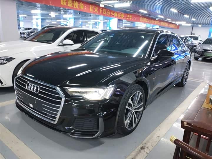 Фото 2 - Audi A6L