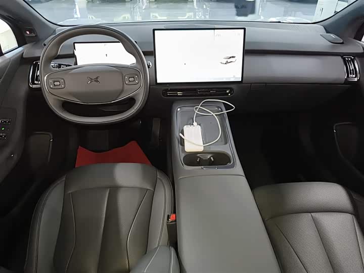 Фото 10 - XPeng F57