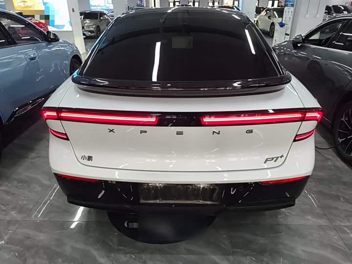 Фото 6 - XPeng F57