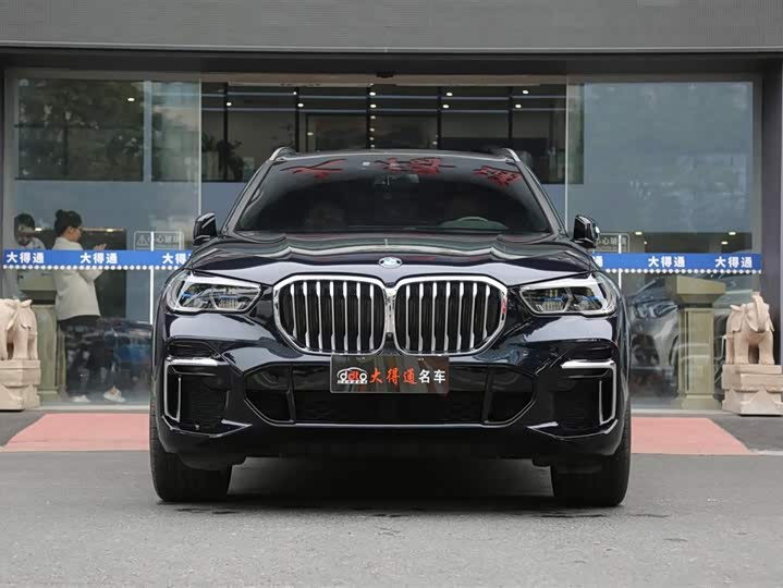 Фото 2 - BMW X5
