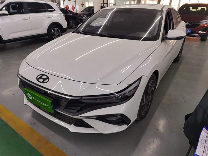 Фото 1 - Hyundai Elantra N line