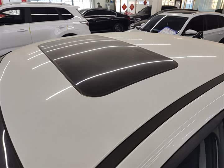 Фото 27 - Hyundai Elantra N line