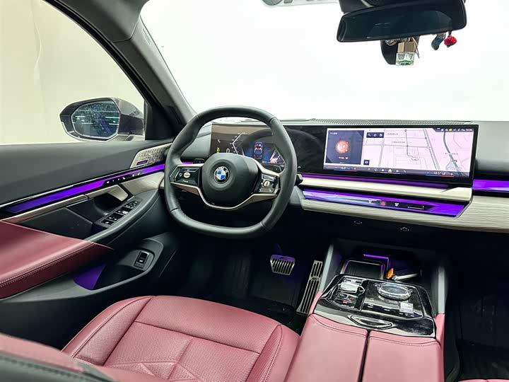 Фото 11 - BMW 5 Series