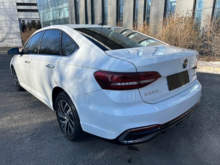 Фото 17 - Volkswagen Lavida