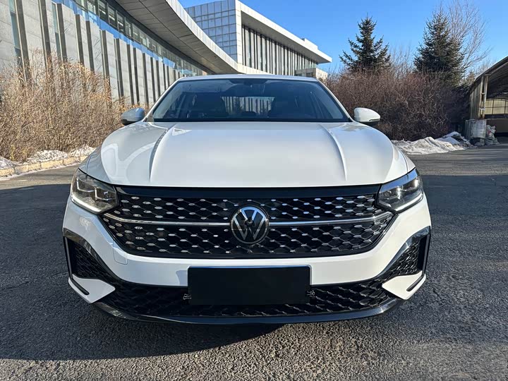 Фото 2 - Volkswagen Lavida