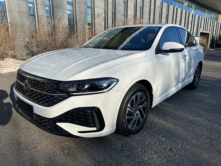 Фото 3 - Volkswagen Lavida