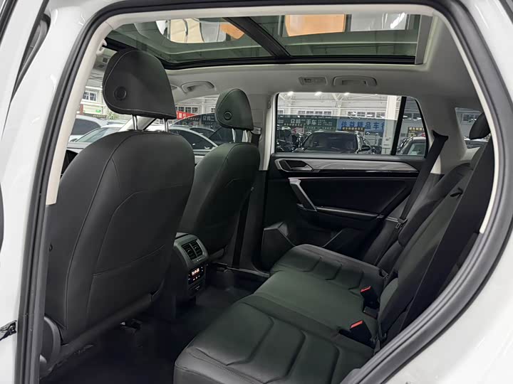 Фото 6 - Volkswagen Tayron