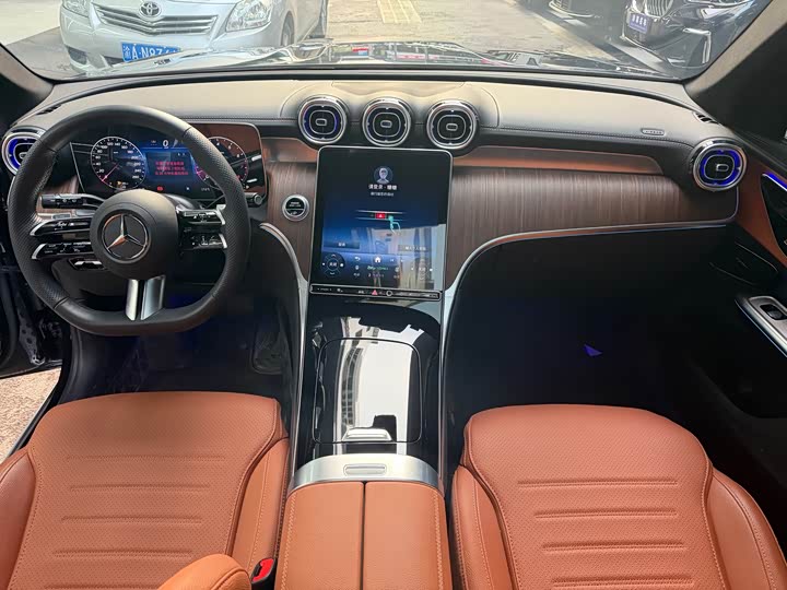 Фото 11 - Mercedes-Benz GLC-Class