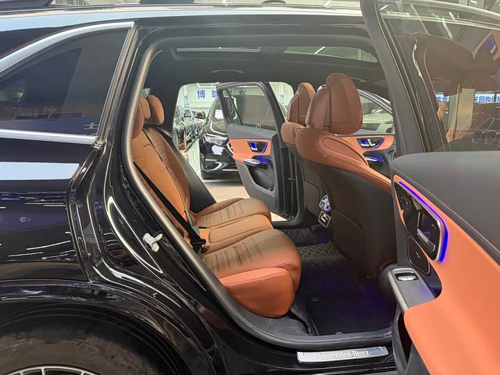 Фото 15 - Mercedes-Benz GLC-Class