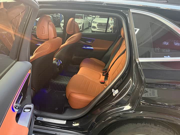 Фото 7 - Mercedes-Benz GLC-Class