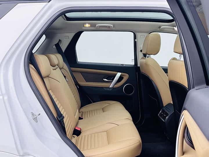 Фото 16 - Land Rover Discovery Sport