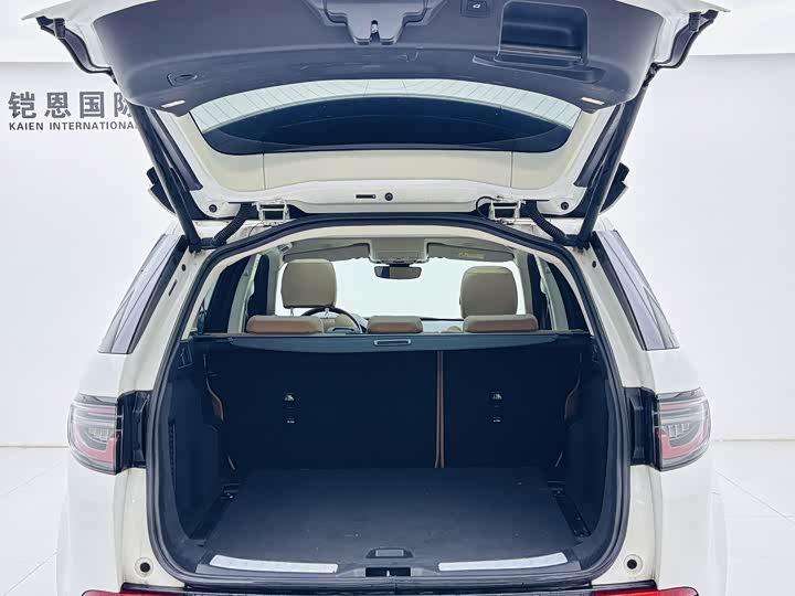 Фото 17 - Land Rover Discovery Sport