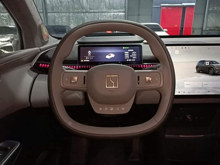 Фото 11 - Zeekr X