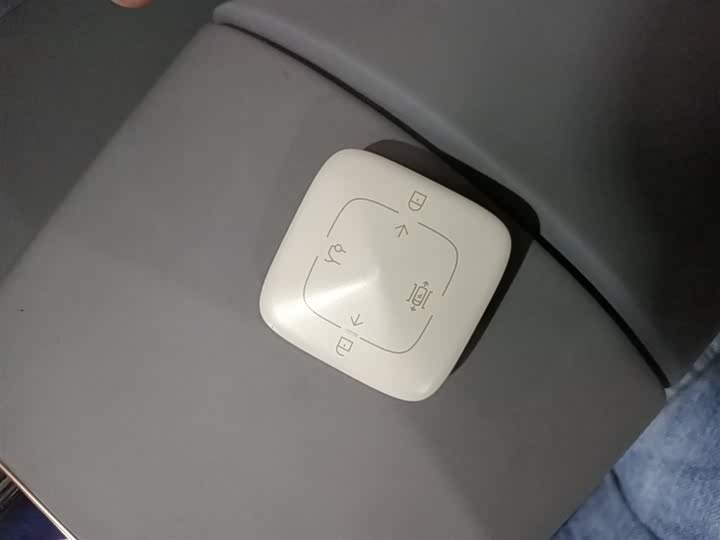 Фото 9 - Zeekr X