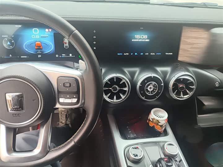 Фото 13 - Tank 300