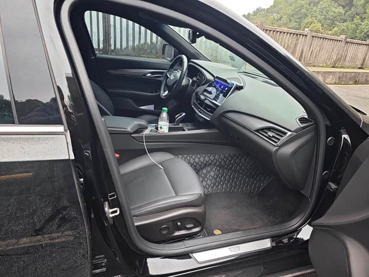 Фото 3 - Cadillac CT5