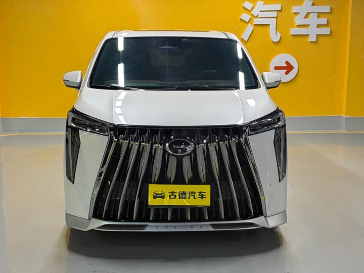 Фото 3 - GAC Trumpchi M8