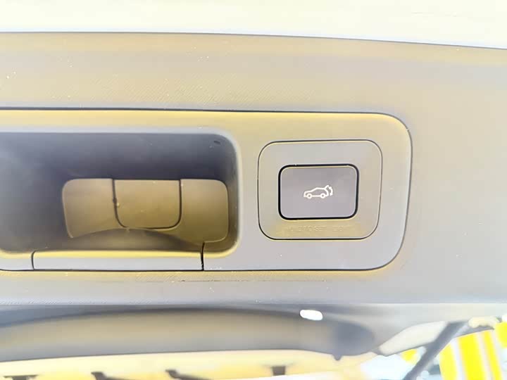 Фото 34 - GAC Trumpchi M8