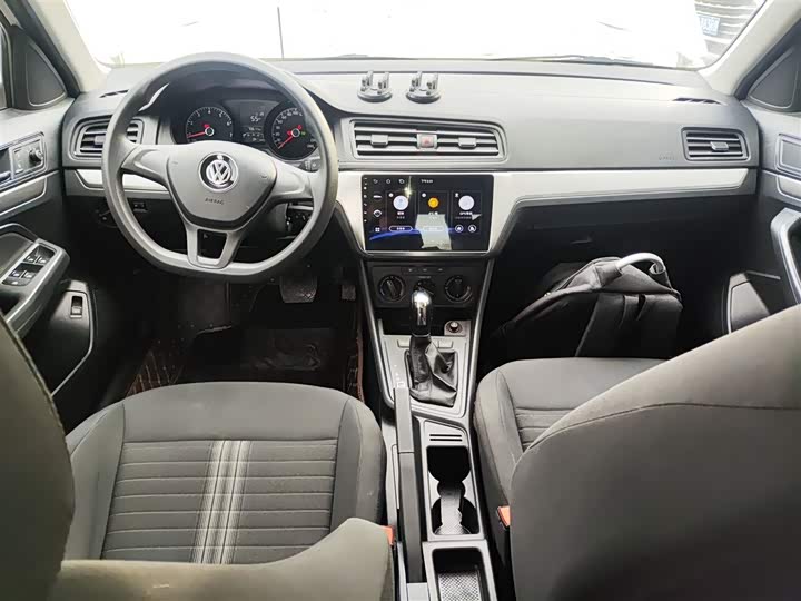 Фото 10 - Volkswagen Lavida