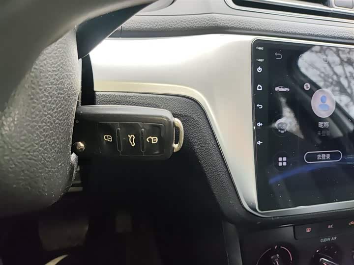 Фото 9 - Volkswagen Lavida