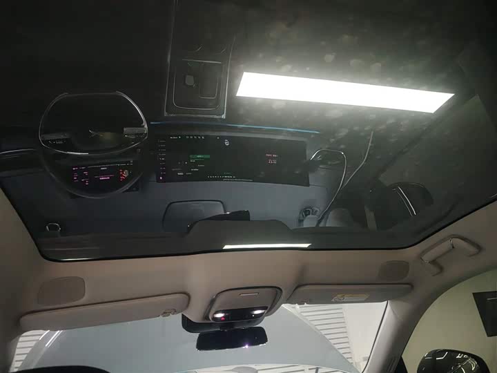 Фото 8 - XPeng G9