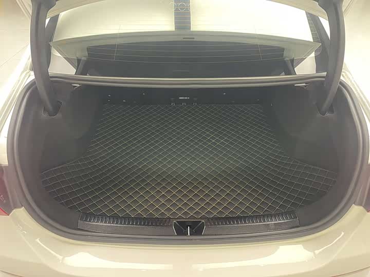 Фото 21 - Mercedes-Benz A-Class