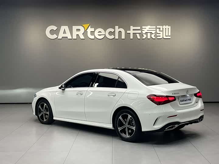 Фото 5 - Mercedes-Benz A-Class