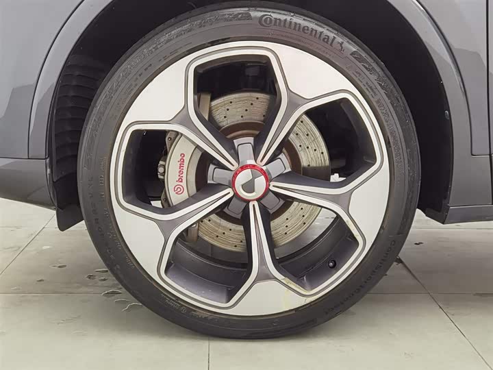 Фото 17 - Denza X