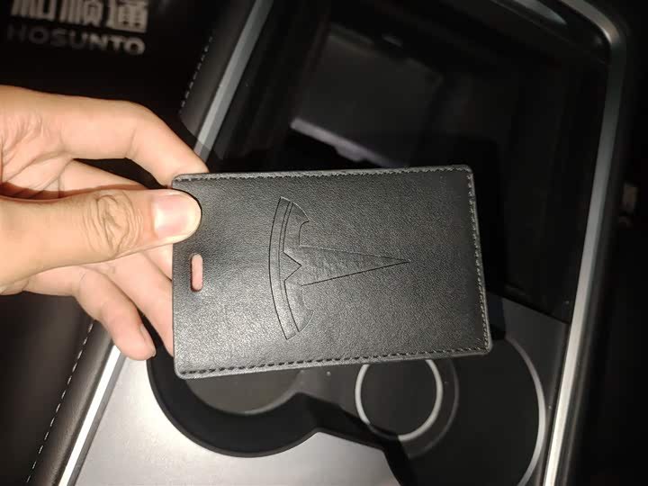 Фото 11 - Tesla Model Y